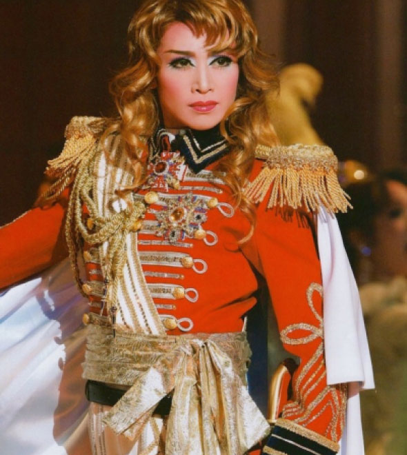 Tạo hình nhân vật Oscar trong Hoa hồng Versailles
